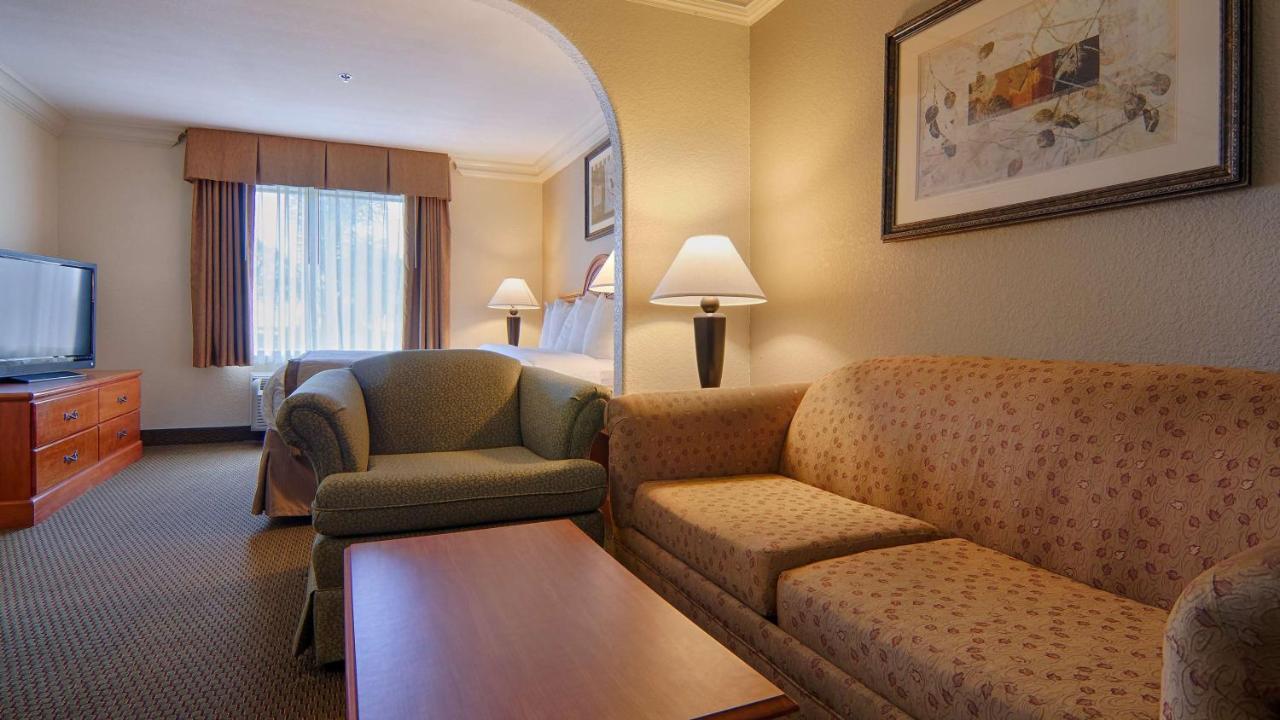 Best Western Isabelle Court Galliano Exterior foto